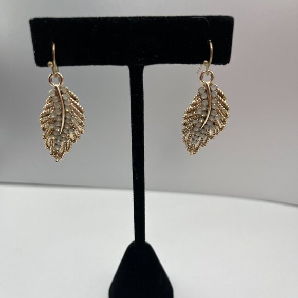 Feather Earrings - Picture 1 of 4